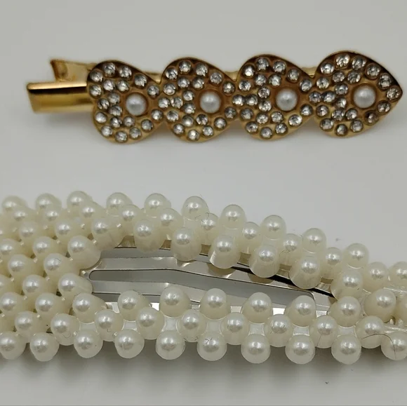 Elegant Variety Of Hair Clips Ten Total 🎁 - Picture 4 of 6